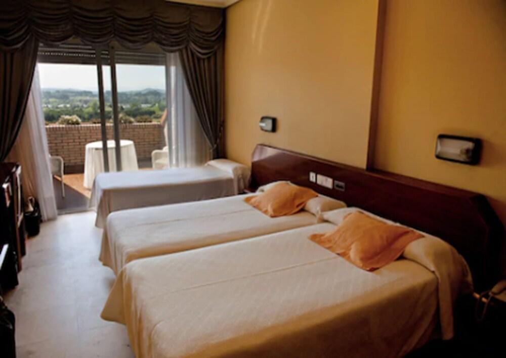 Isla Plana Hotel Olimpo מראה חיצוני תמונה