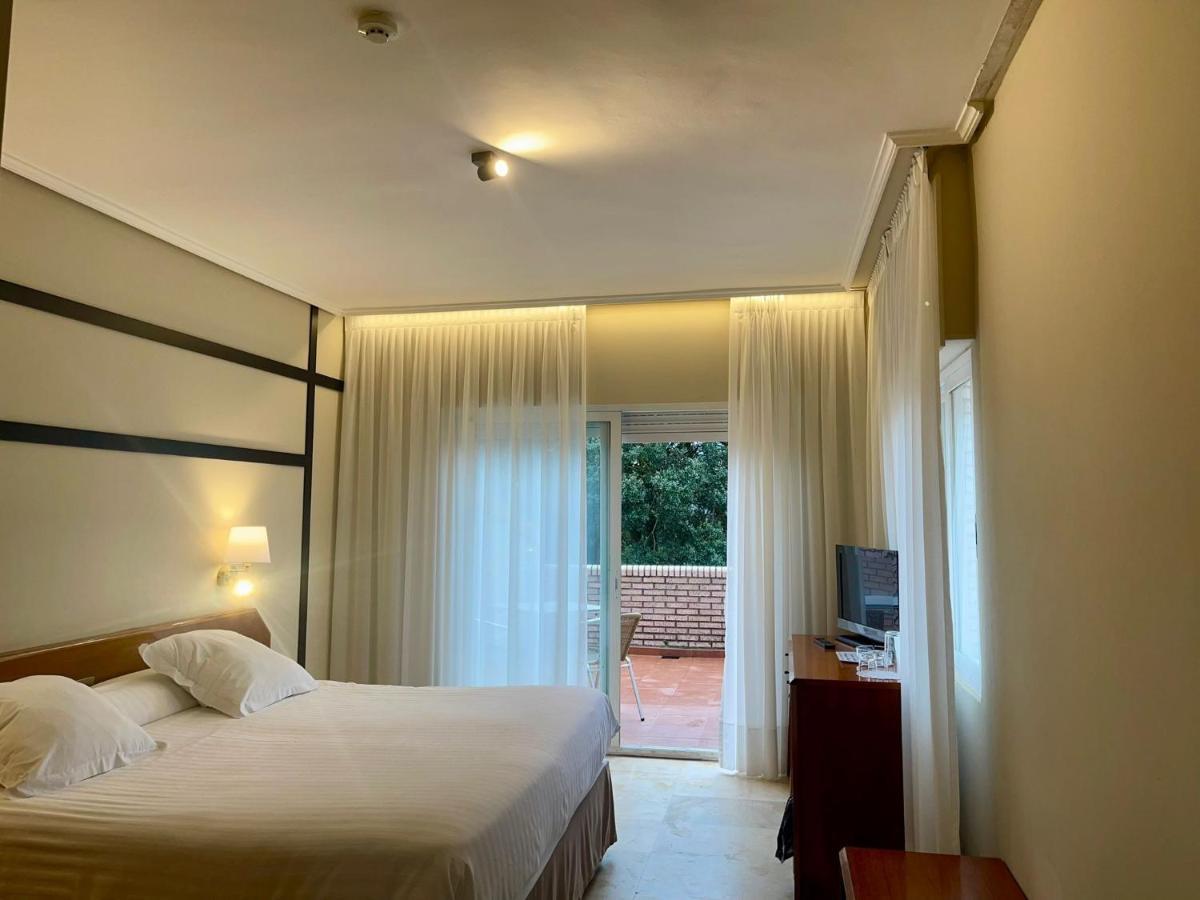 Isla Plana Hotel Olimpo מראה חיצוני תמונה
